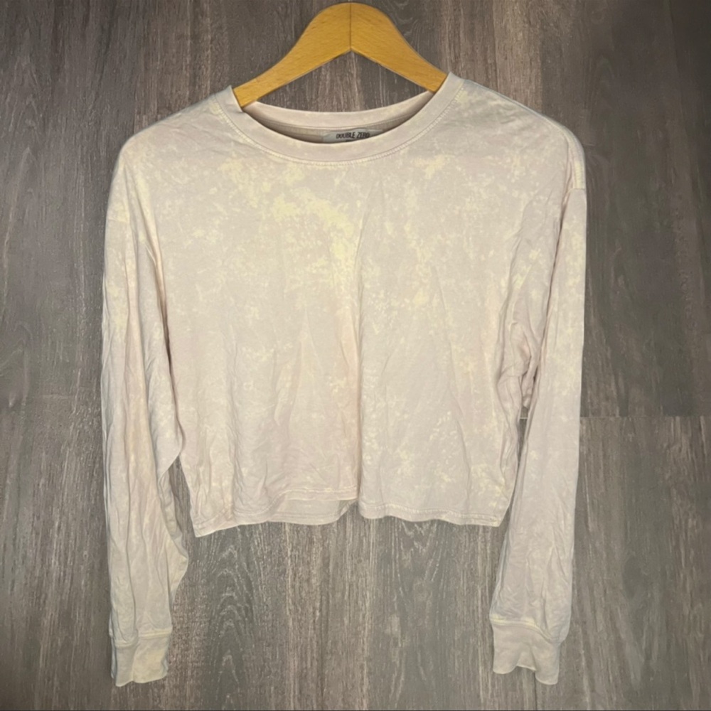 Double Zero Cream Cropped Long Sleeve Top Small